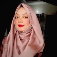 Ashna Khan, Co-founder & Operations Manager